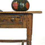 Colonial Table